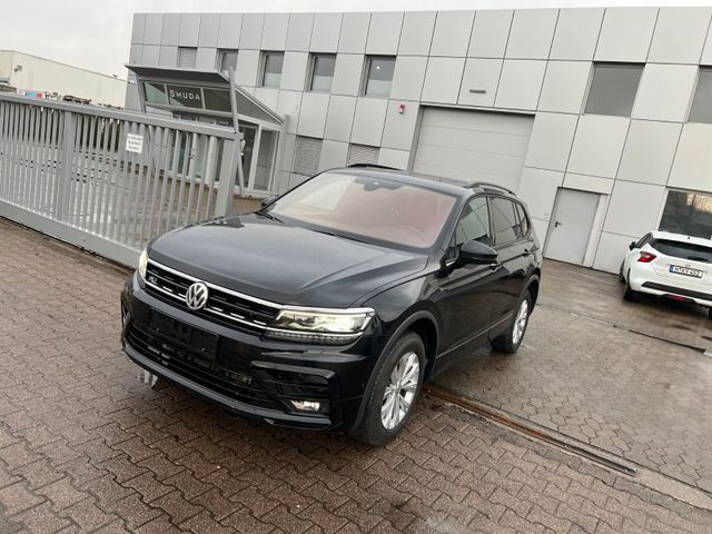 Volkswagen Tiguan Allspace Highline 4Motion R-Line PANO*HUD