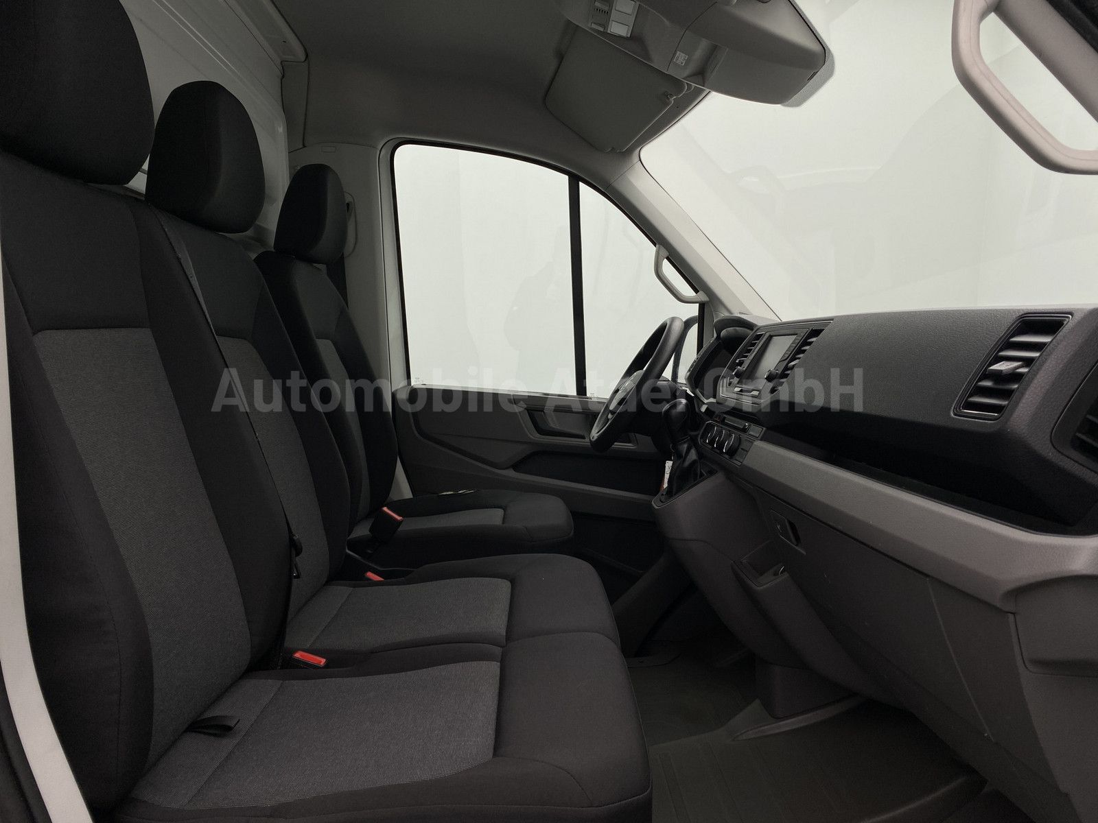Fahrzeugabbildung Volkswagen Crafter 35 TDI *MAXI* Automatik KAMERA+NAV 7100