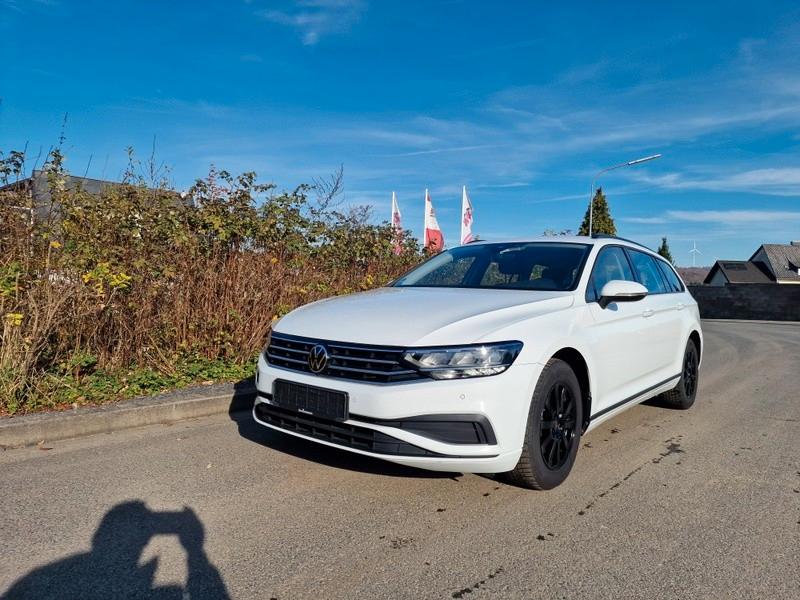 Volkswagen Passat Variant Basis/DSG/Navi/Kamera