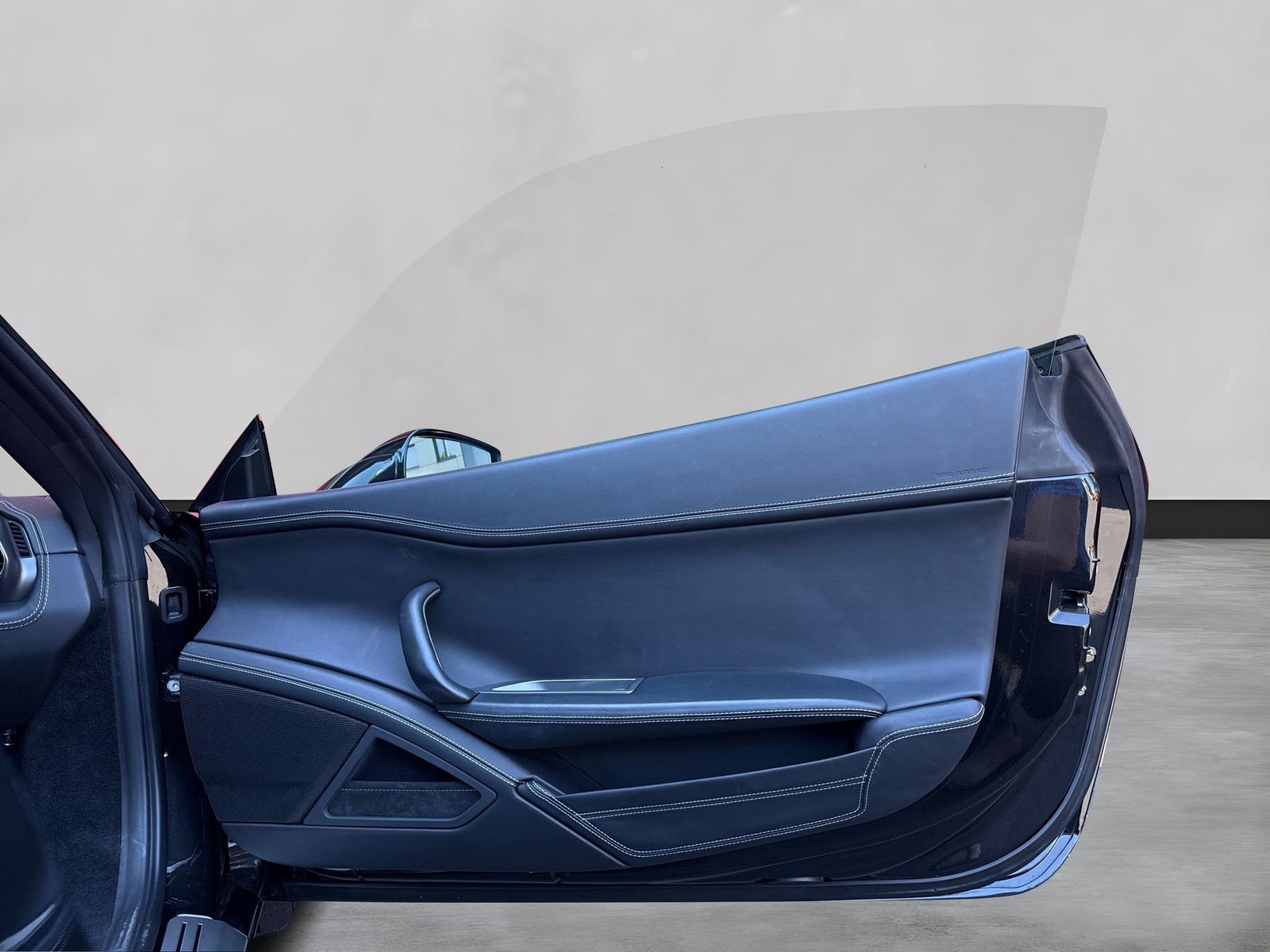 Car Image 23