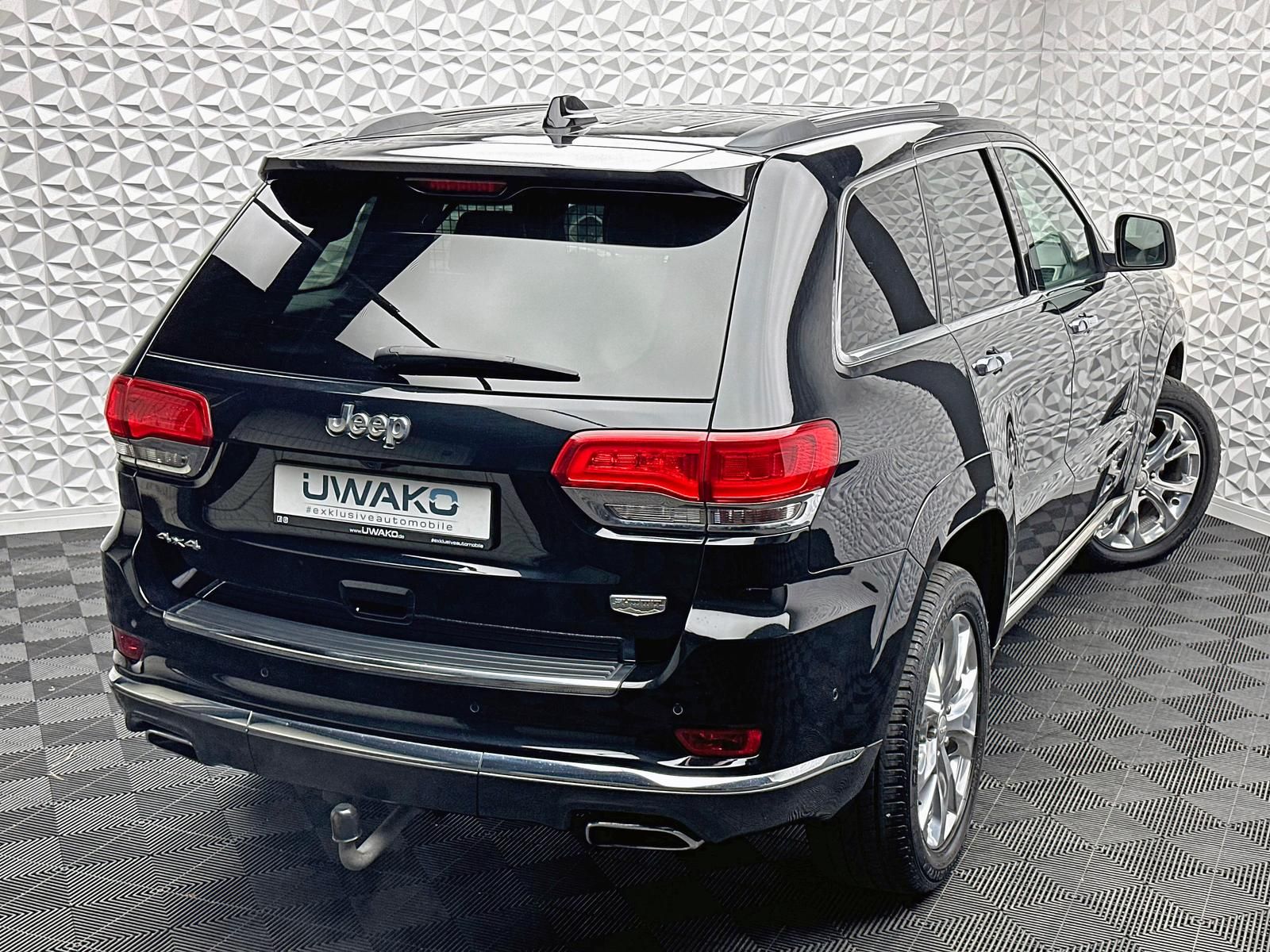 Fahrzeugabbildung Jeep 3.0 CRD SUMMIT/ACC/AHK/H&K/PANO/LUFT/RCAM/QUADRA
