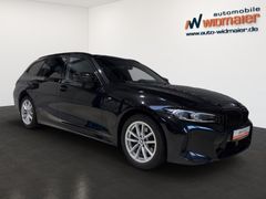 Fahrzeugabbildung BMW 320i Touring M Sport Sportautom-AHK/HeadUp/ 17LM