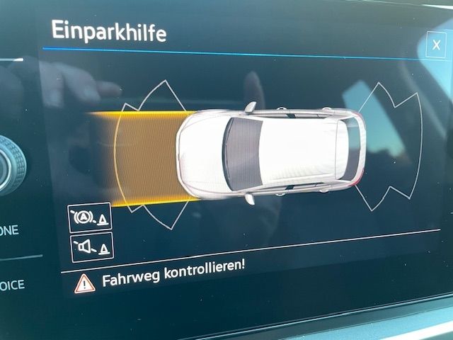 T-Roc Move 2.0 TDI StandHZG AHK-abnehmbar Navi d