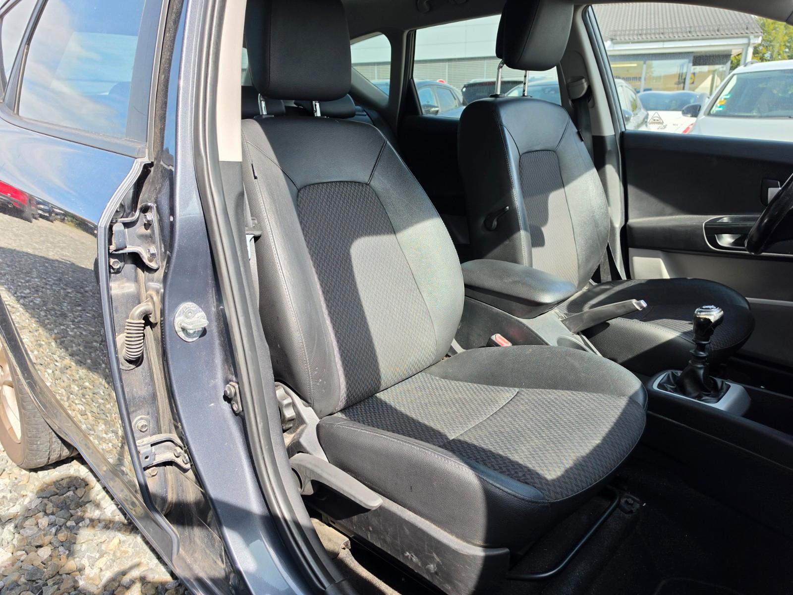 Kia cee'd Sportswagon Spirit 8fach bereift Klimatr.
