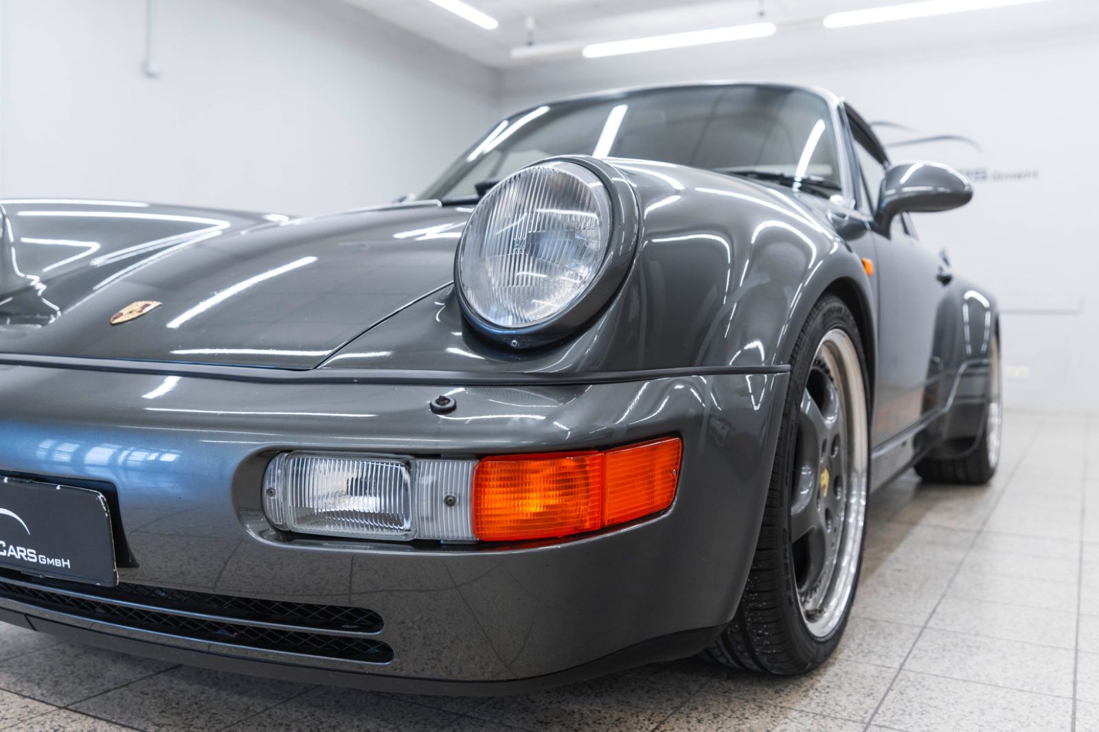 Fahrzeugabbildung Porsche 964 TURBO COUPE TOPZUSTAND REVIDIERT GUT. 1-