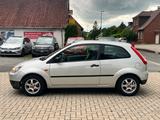 Ford Fiesta 1.3, TÜV neu, Reifen Neu, Servo - Ford Fiesta aus 2003