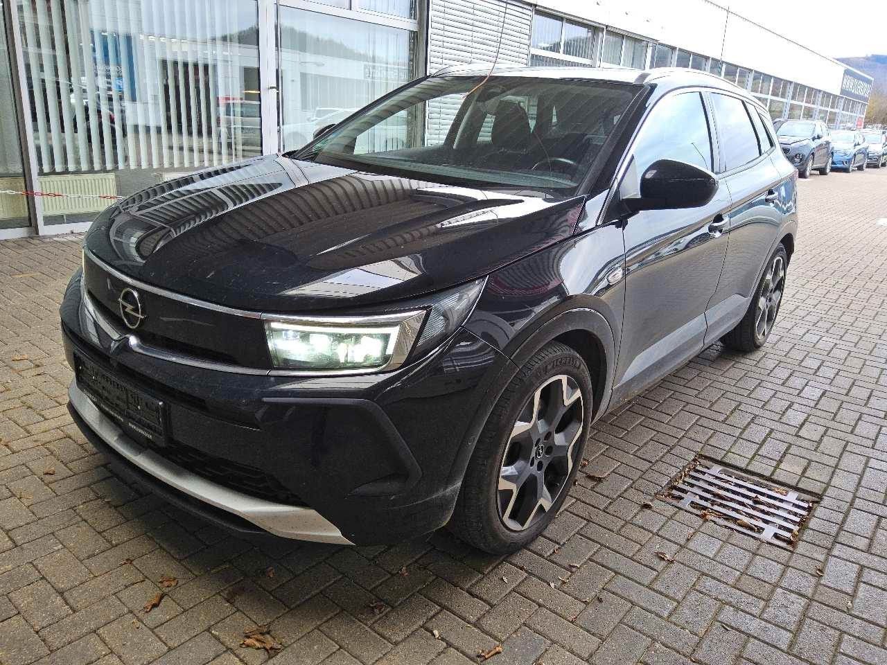 Fahrzeugabbildung Opel Grandland (X) ULTIMATE 4HYBRID NAVI/LED/360°/DAB
