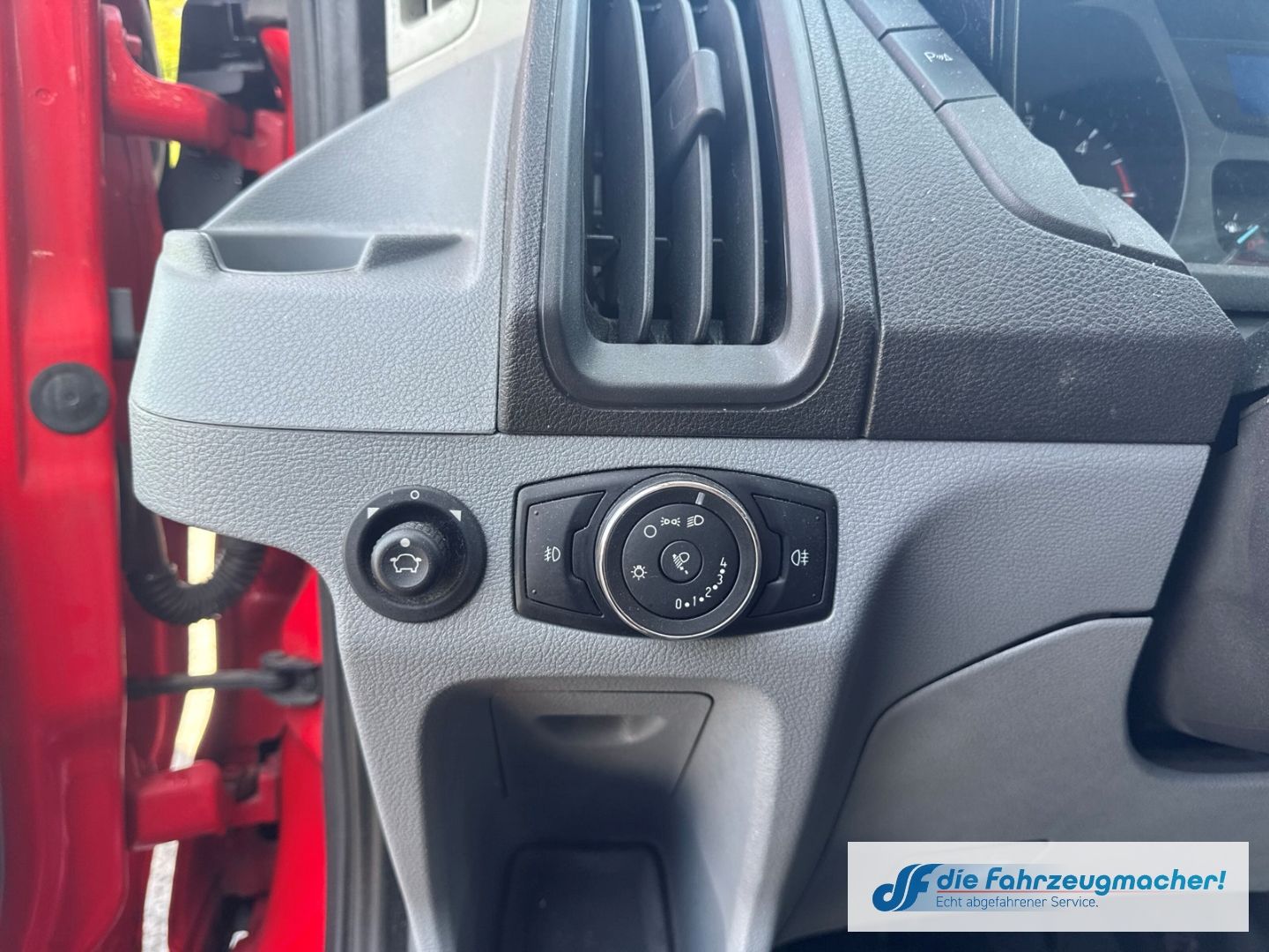 Fahrzeugabbildung Ford Transit Kombi 350 L3 Trend Temp Klima *7151 Exp