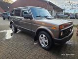 Lada Niva  4x4 Urban mit Klima - Lada Niva: M