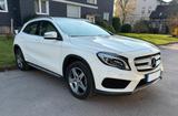 Mercedes-Benz GLA 200 AMG Line von Privat - Mercedes-Benz GLA 200 in Essen