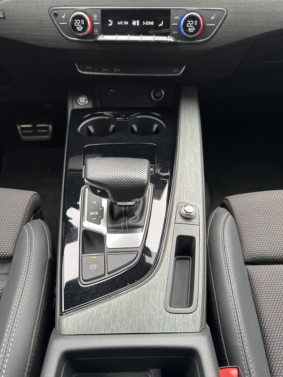 Fahrzeugabbildung Audi A5 SpB 35 TDI S-Line NAV+LED+DAB+VCOCKPIT+18ZOLL