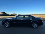 Chrysler 300C / Nur 18.150 Km / 1. Hand - Chrysler 300C: Schwarz