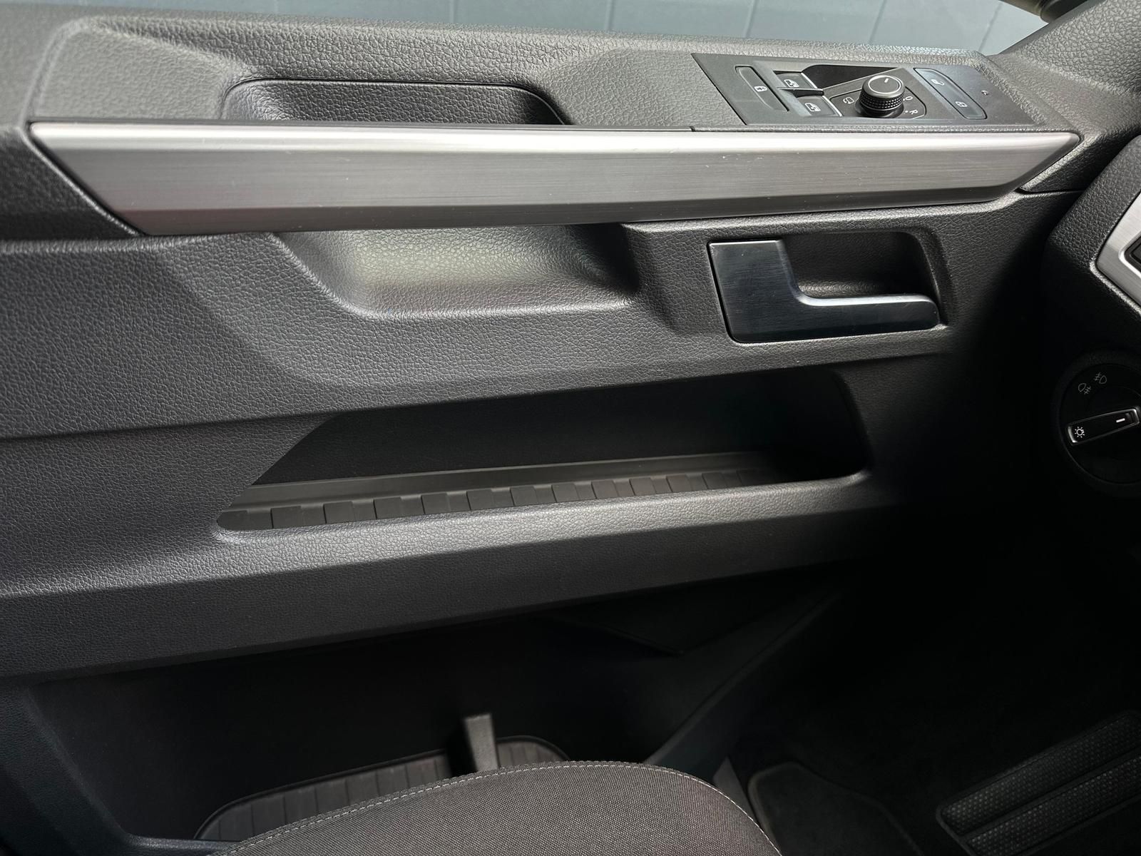 VW T6.1 Multivan 2.0TDI EDITION LED#AHK#ACC#VIRTUAL - Image 19