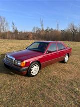 Mercedes-Benz 190D 2.5 | H-Kennzeichen | umfassend überholt - Mercedes-Benz 190 mit Diesel-Antrieb: 2.5