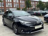 Toyota Avensis 2.0 D-4D Touring Sports Edition-S+ - Toyota Avensis: Schwarz