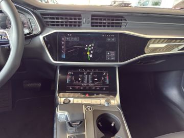 Audi A6 - 6