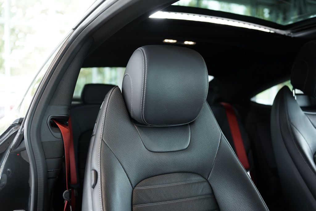 Mercedes Benz C 300