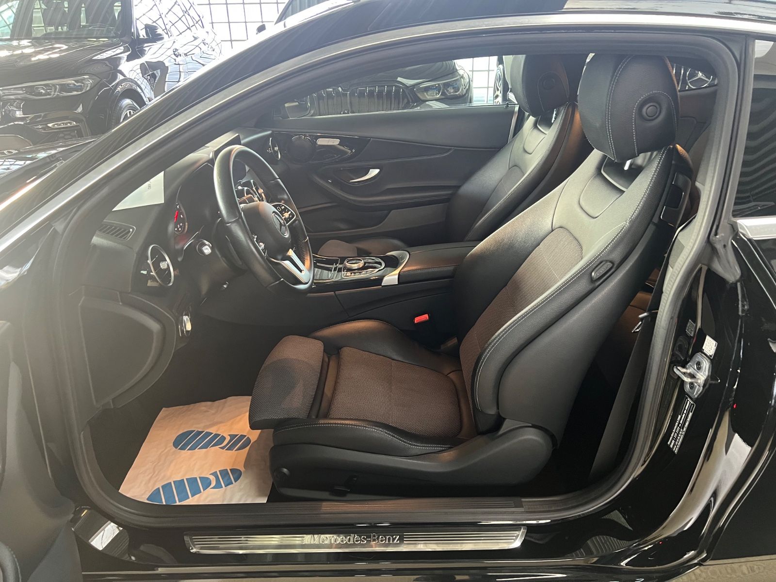 Fahrzeugabbildung Mercedes-Benz C 220 d Coupe * AMG FELGEN *