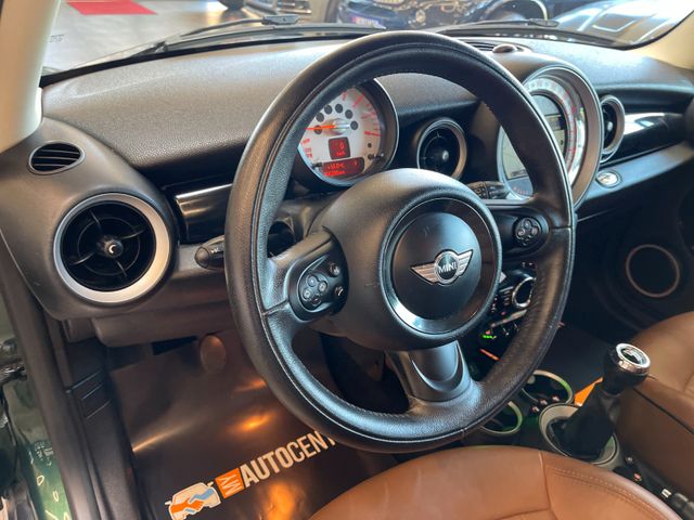 MINI Cooper *SHZ*PDC*NAVI*TEMPOMAT*LEDER*