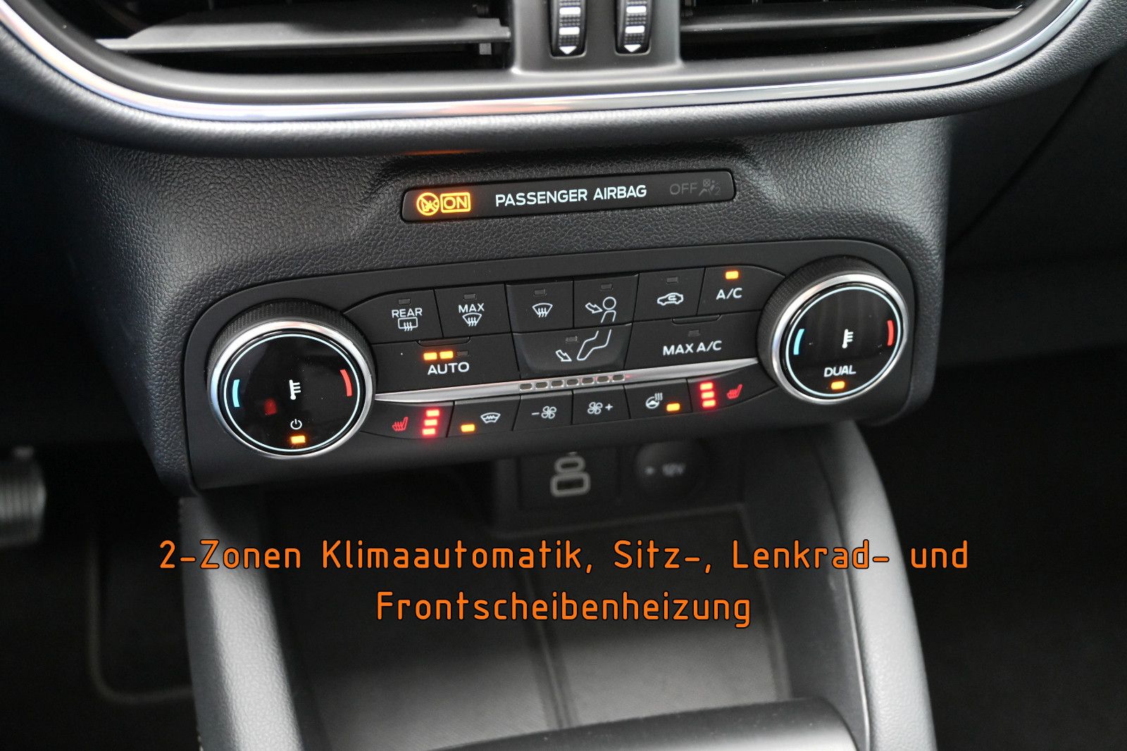 Fahrzeugabbildung Ford Kuga 2.0 D Aut. 4WD VIGNALE °ACC°HEAD-UP°STANDHZ