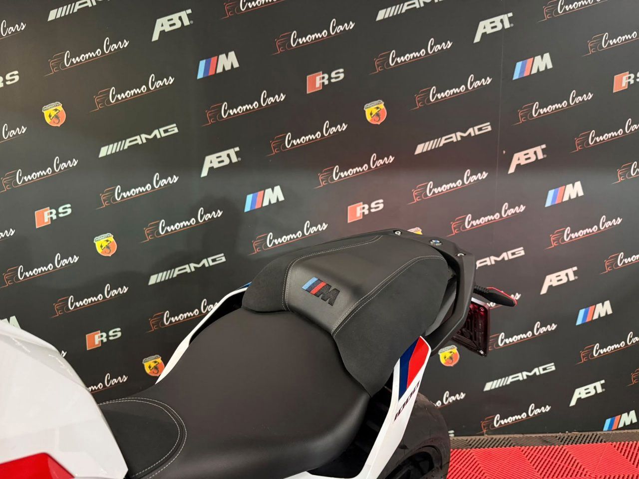 BMW M 1000 XR M Competition Abs my24 imagem 3