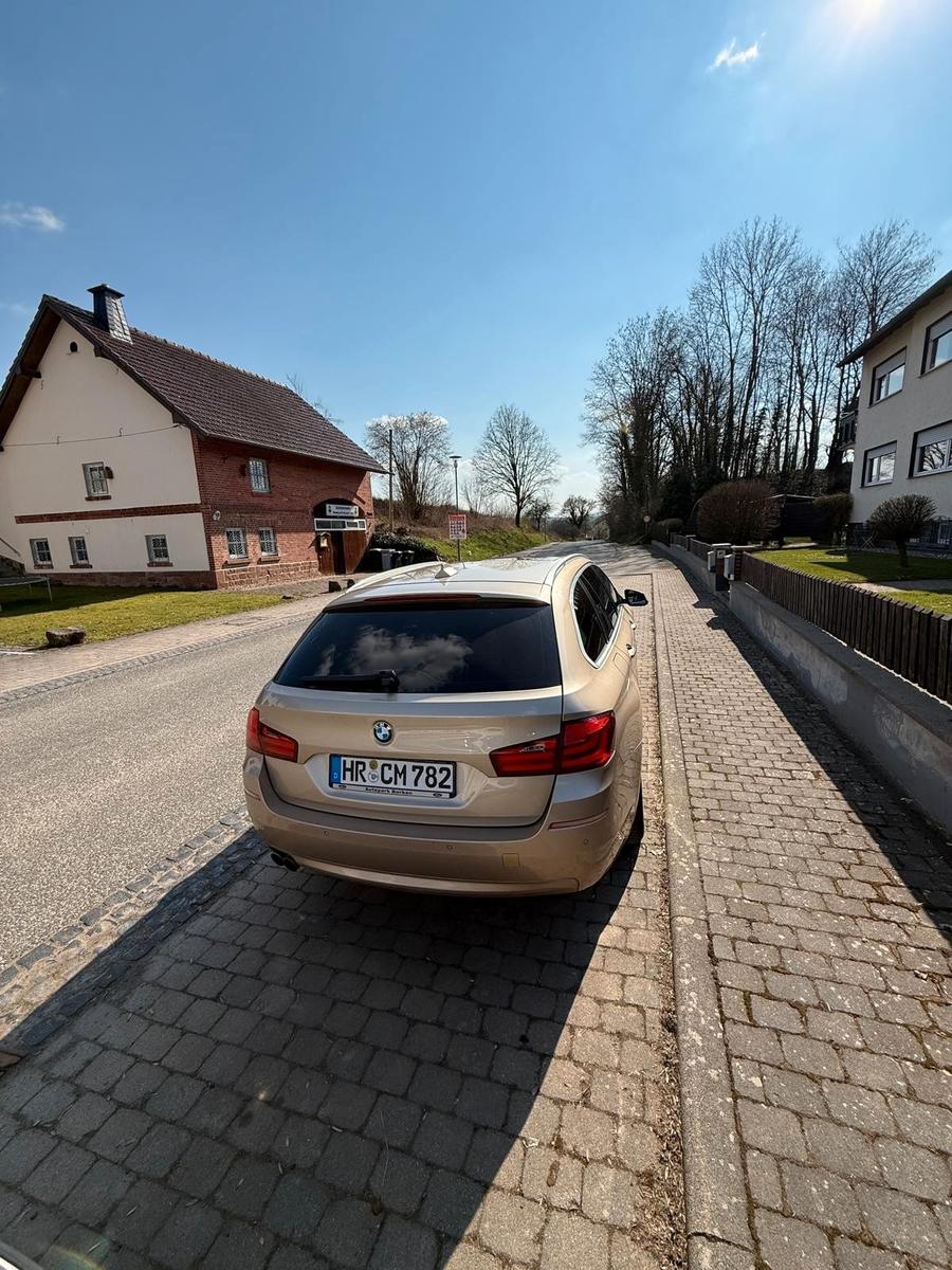 BMW 530d xDrive Touring -