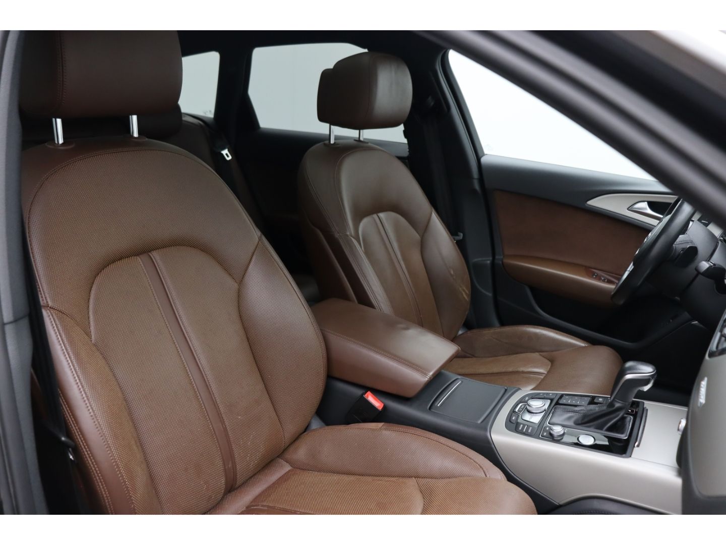 Fahrzeugabbildung Audi A6 Avant 3.0 TDI clean diesel quattro S line AHK