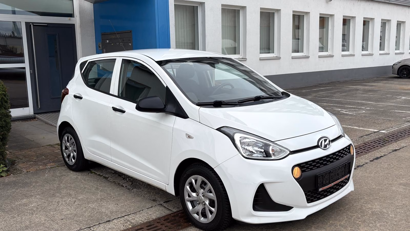 Hyundai i10 blue Classic*ALLWETTER REIFEN*GARANTIE*