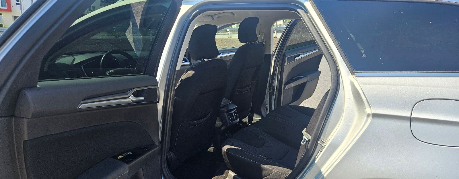 FORD Mondeo Turnier Titanium AHK Navi
