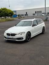 BMW 320d xDrive Touring Sport Line Sport Line