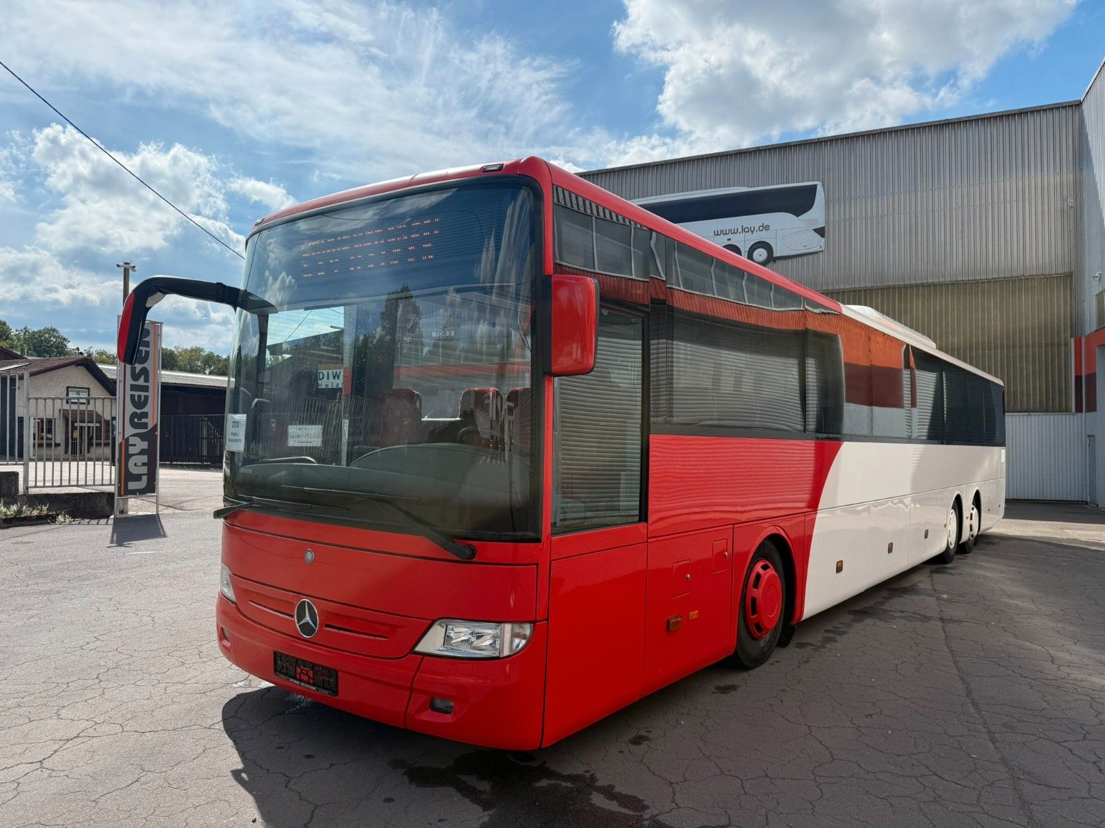 MERCEDES-BENZ  2013 - Image 3 of 29