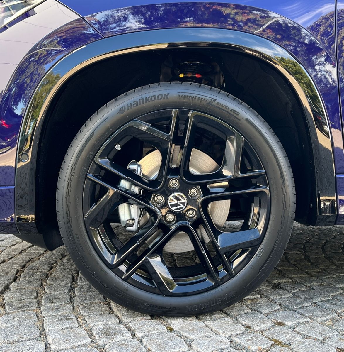 Fahrzeugabbildung Volkswagen Tayron R-Line 2.0 TDI DSG 4MOTION *Panorama, Bla