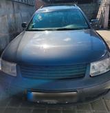 Volkswagen VW Passat HU bis 26 - Volkswagen Passat aus 2000: Kombi