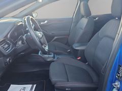 FORD Focus ST-Line X HUD Pano AHK-abnehmbar Navi Digi