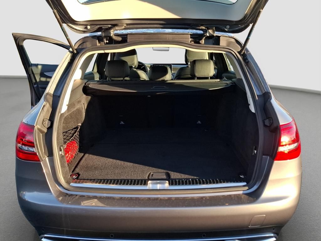 Fahrzeugabbildung Mercedes-Benz C 220 d T-Modell Navi*LED*KeyLess*PakAss*PDC*RFK