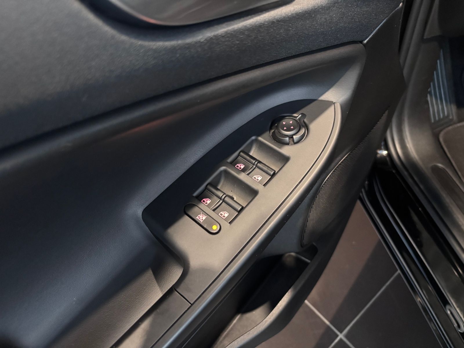 Fahrzeugabbildung Alfa Romeo Giulietta Basis KLIMA NAVI