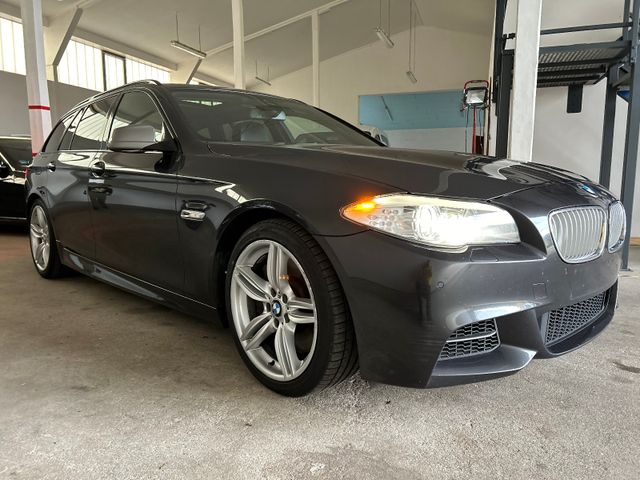 BMW M550 xDrive Touring Sport-Automatic*Leder*Navi*