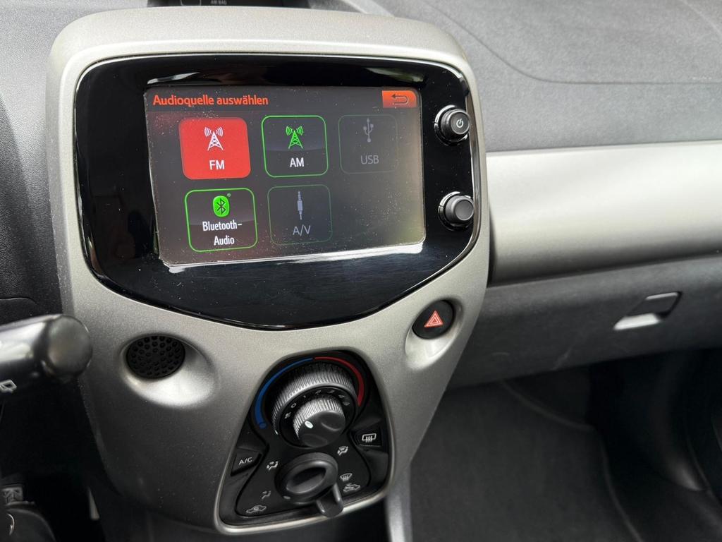 Toyota Aygo (X)