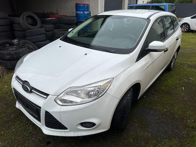 Ford Focus Turnier Ambiente Kopfdichtungsschaden!