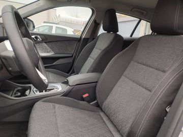 BMW 120 DAB LED Komfortzg. Parkassistent Klimaaut.