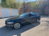 BMW 525d Touring A - HUD,StHz,AHK,SiHZ,Ambiente,LED - BMW 525: Kombi, 525d