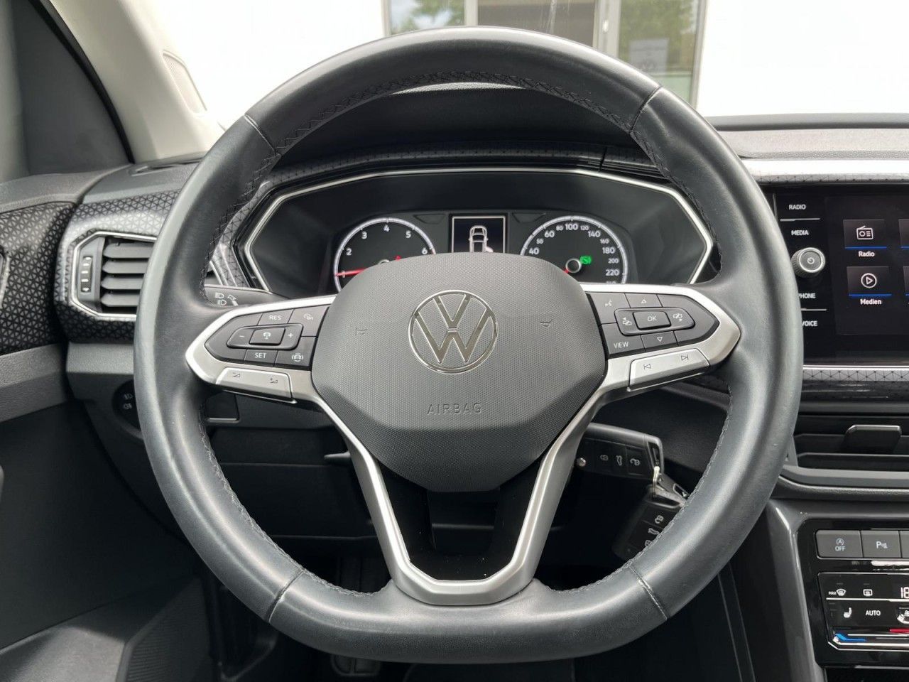 Volkswagen T-Cross - Bild 15