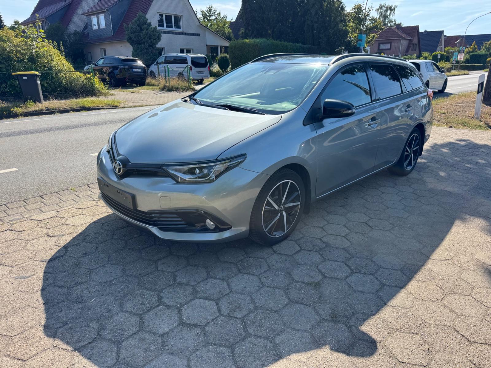 Toyota Auris Touring Sports *Navi+Kamera*Super Zustand