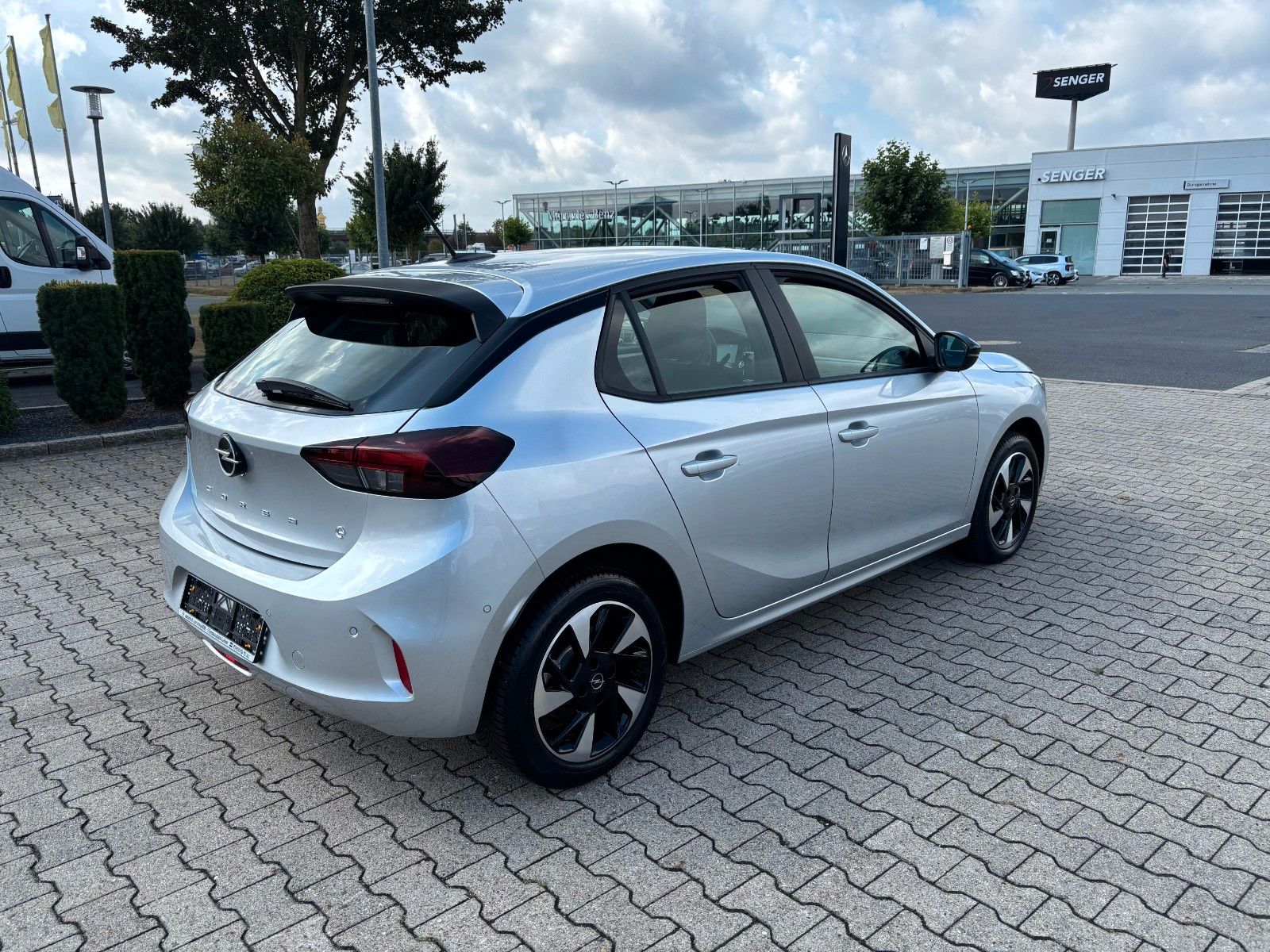 Opel Corsa F e Edition*KAMERA*Winterpaket*DAB* imagem 3