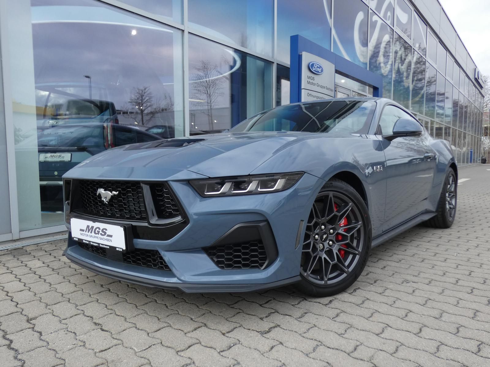 Ford Mustang - Bild 2