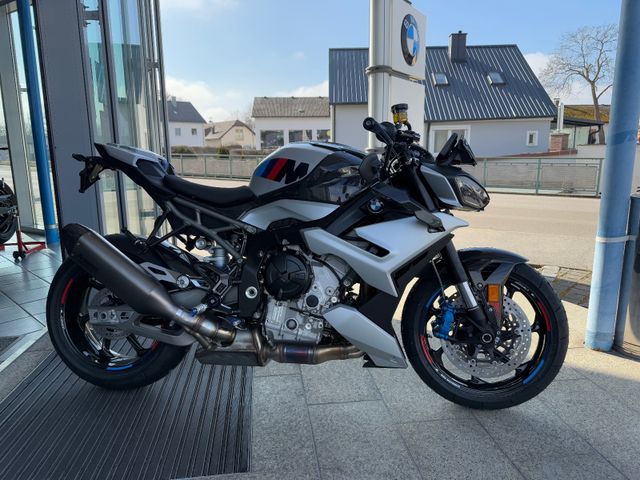 BMW M 1000 R