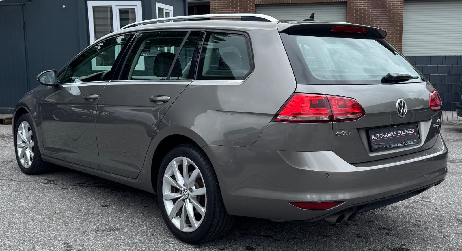 Volkswagen Golf VII Variant Highline AUT+NAV+BIX+SHZ+RFK+WR
