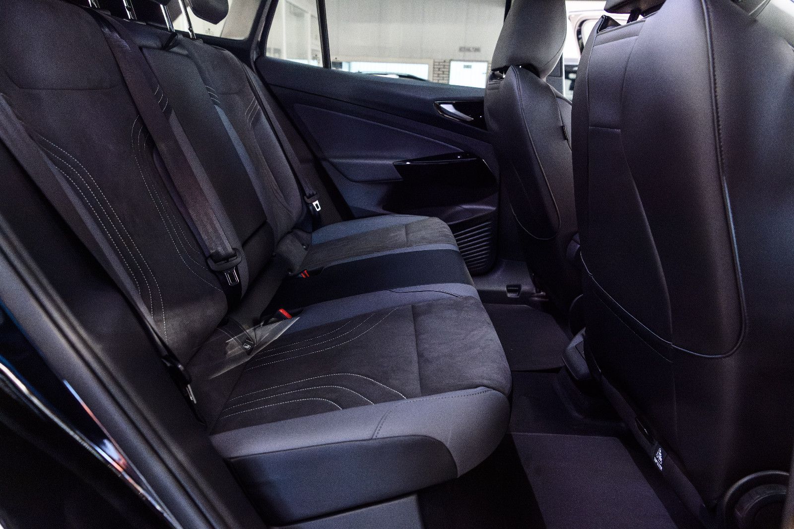 Fahrzeugabbildung Volkswagen ID.4 Pure 125 kW Energy+ACC+360Kamera+Matrix