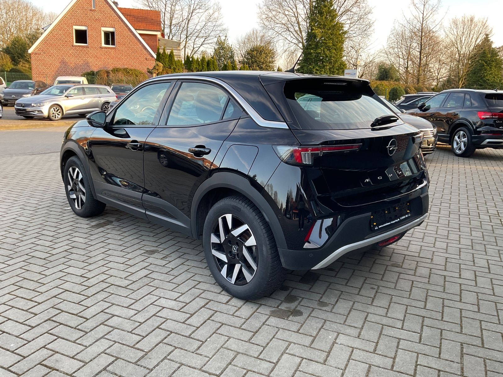 Fahrzeugabbildung Opel Mokka-e 100 kW,Kamera,Navi,Telefon,50KWH