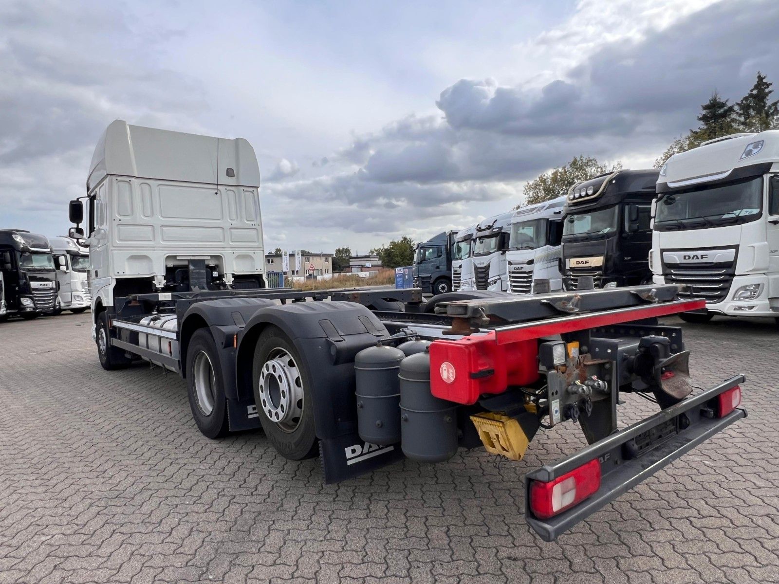 Fahrzeugabbildung DAF XF 480 FAN SSC, Lift-Lenk, Intarder